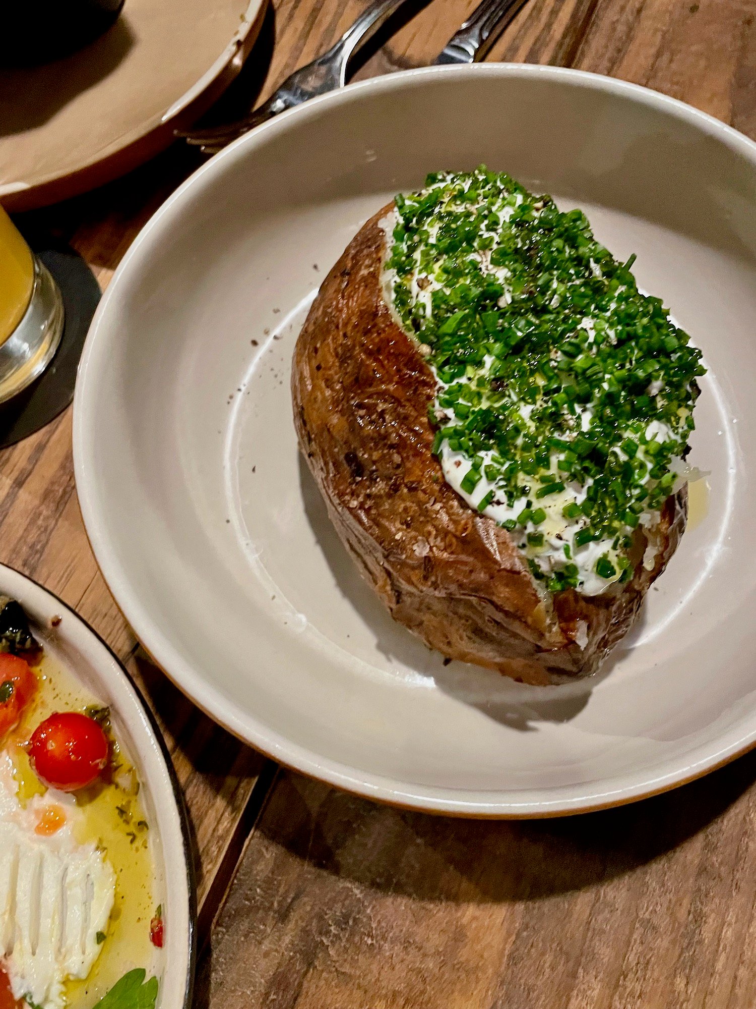 baked potato with chives
